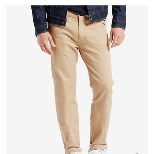NWOT Levi’s 502 Taper Jeans in Chino